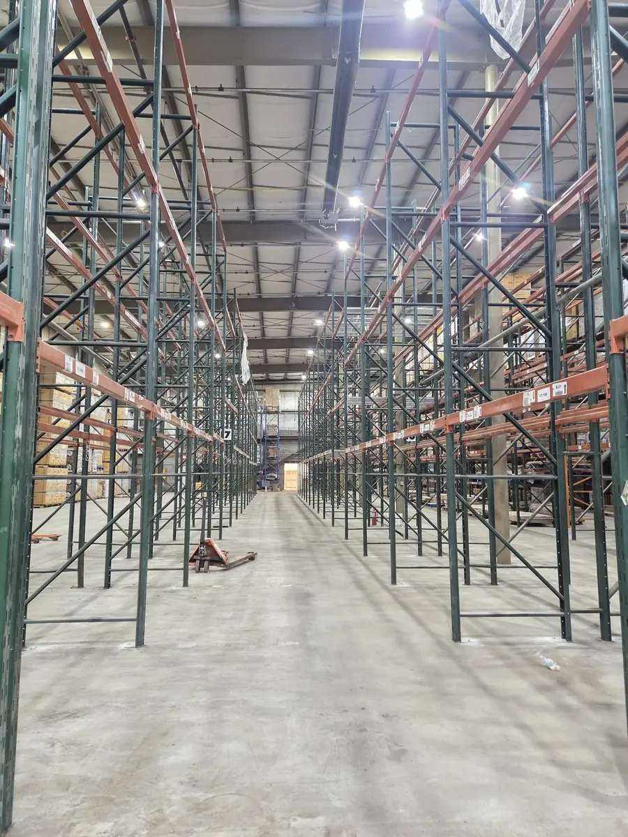 Completed pallet racking aisle