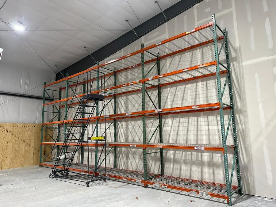 Pallet racking install