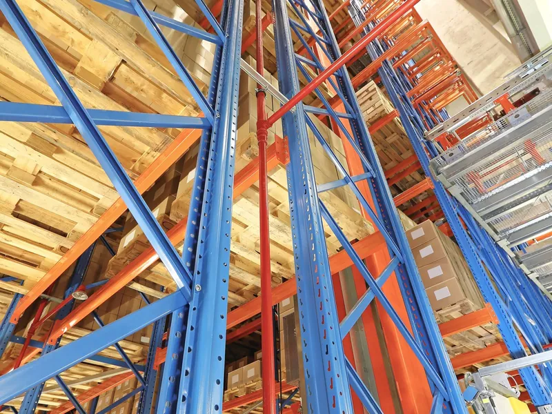 Resources: Pallet Rack Dimensions. Beam, upright, deck, bay and aisle sizes in one chart.