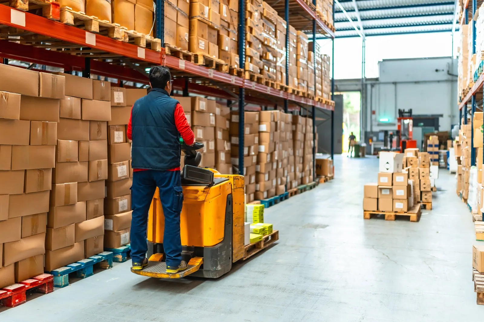 Storage Racking For Engineering Materials 10 Pallet Rack Mistakes We See on Walk-Throughs