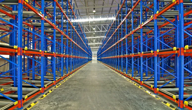 Drive-In vs Push-Back vs Pallet Flow: Which Dense Storage System?